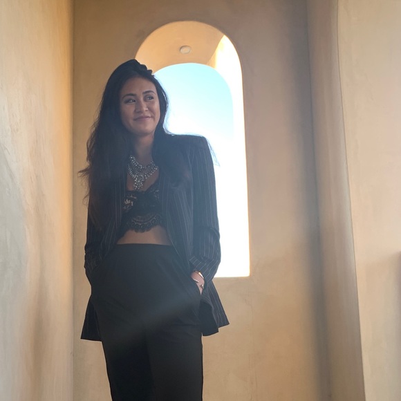 Blazer - Picture 4 of 6